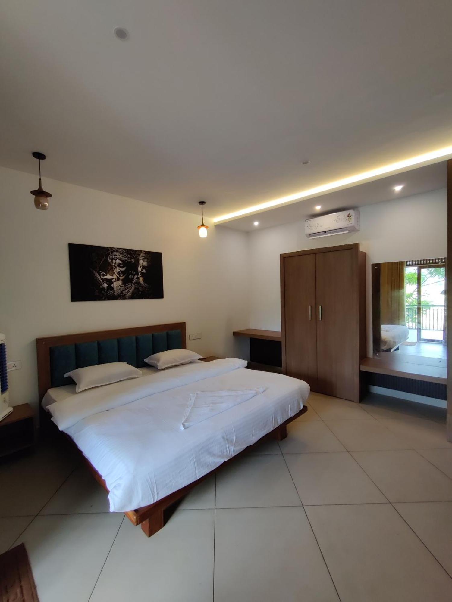 Exoticaholidays Sultan Bathery Esterno foto