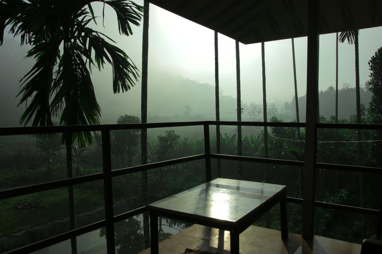 Exoticaholidays Sultan Bathery Esterno foto
